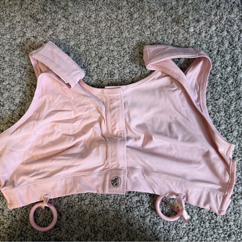 Pink Women's Masthead post surgical compression bras- NWOT